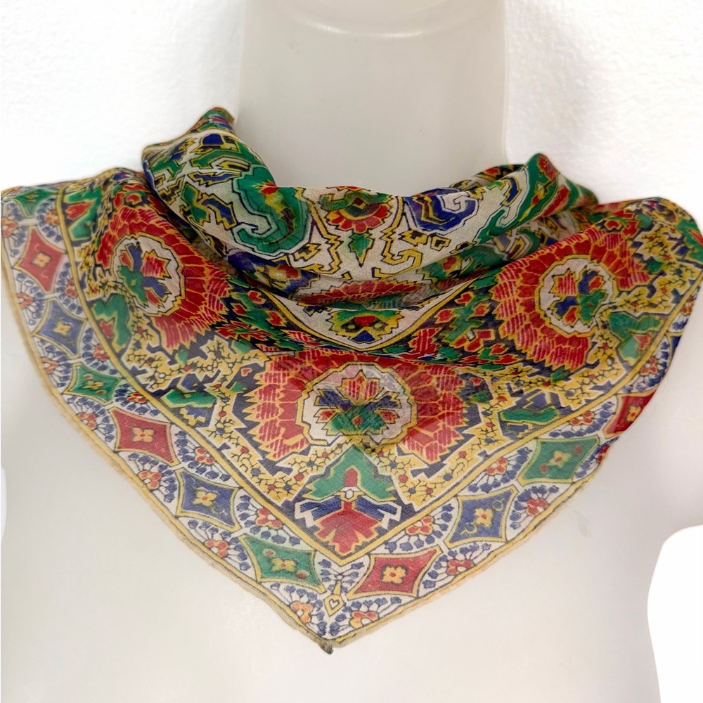 VTG Elegant Multicolor Paisley Hand-rolled Scarf Bandana VTG - Picture 1 of 14